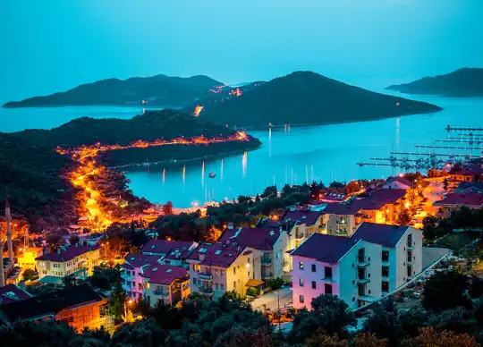 Kaş Villa Kiralama: Eşsiz Manzaralarla Tatilinizi Taçlandırın