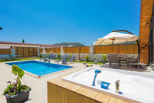 villa-eagle-buvilla-48